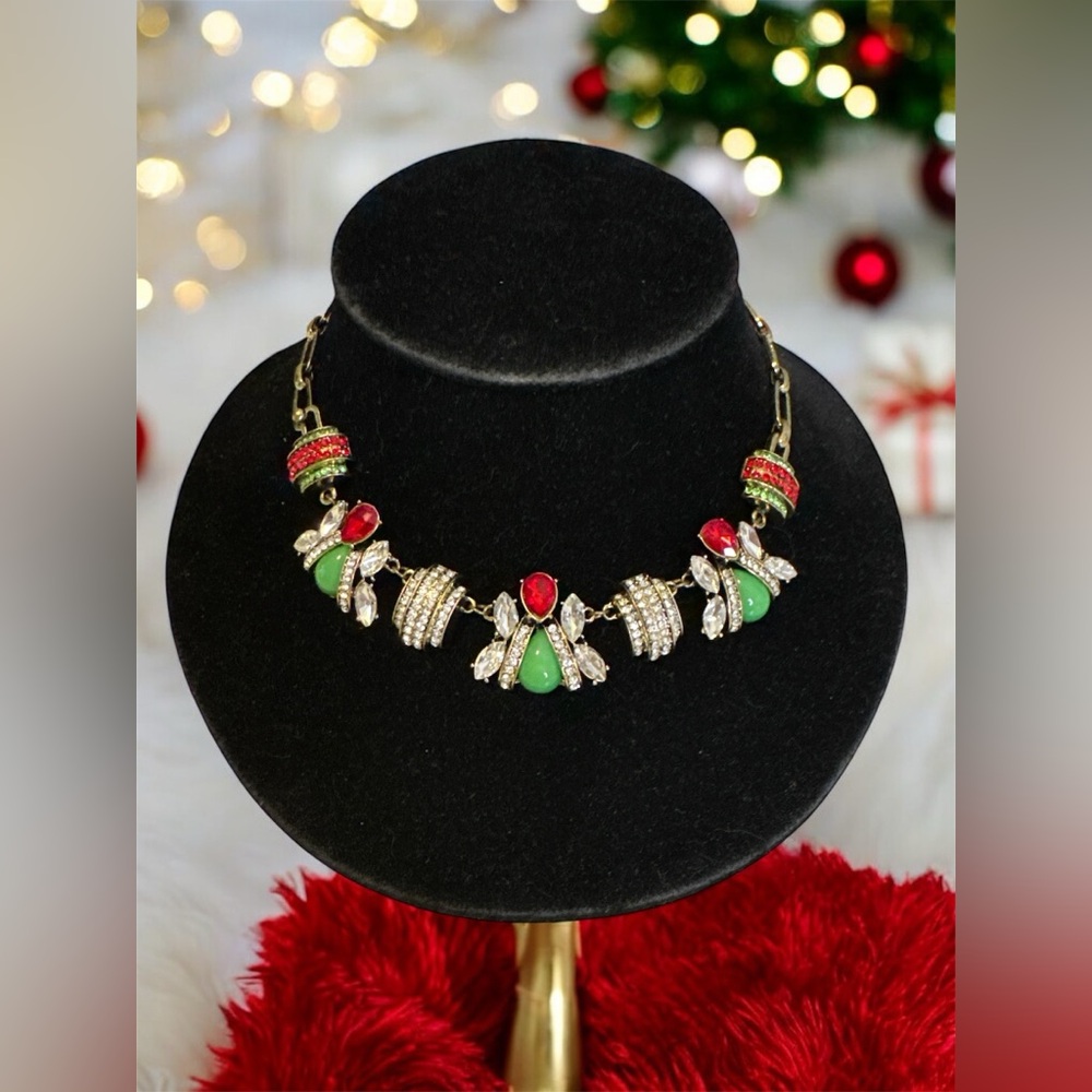 Elegant Green and Red Necklace